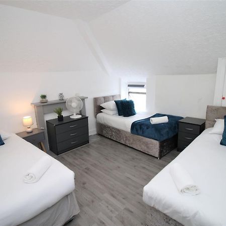 Free Local Parking - Fast Wifi - Sleeps 10 Guests By Property Promise Cardiff Exterior foto