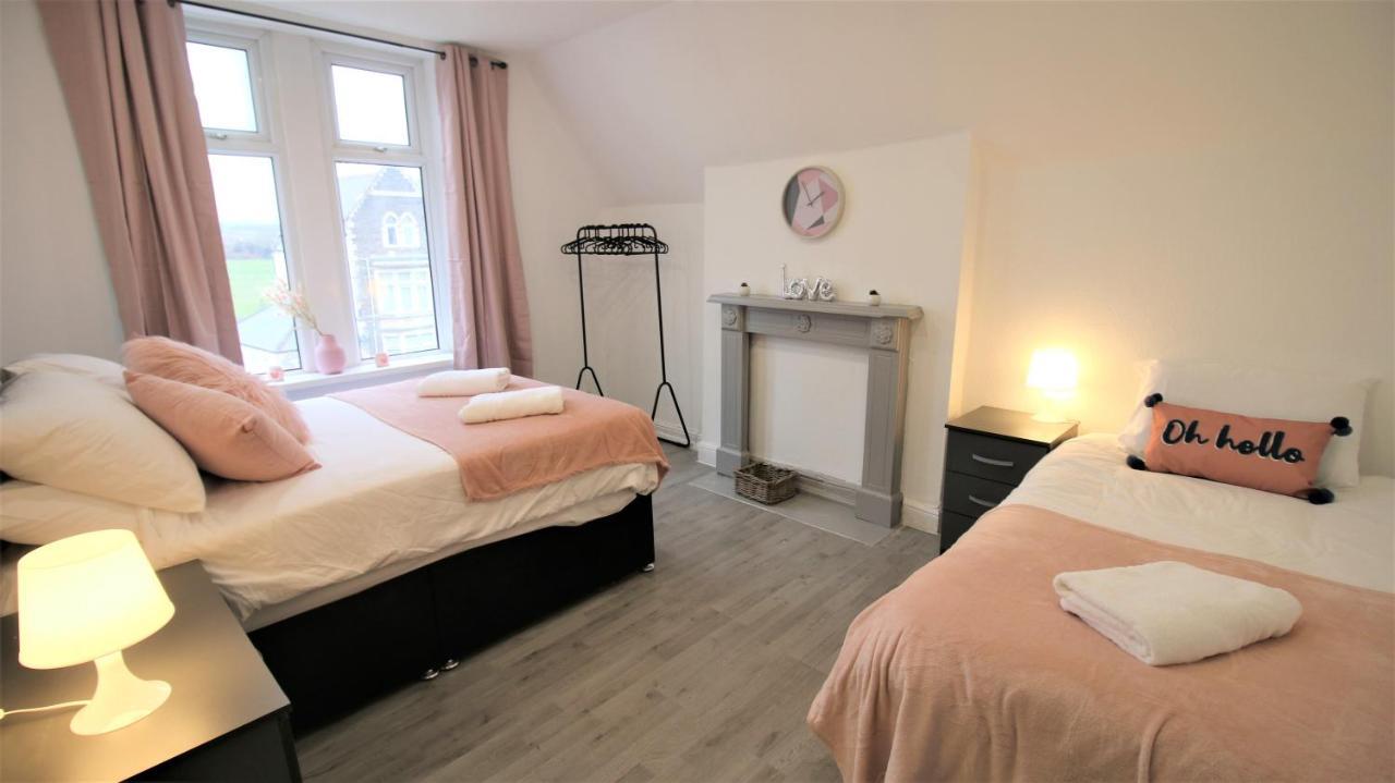 Free Local Parking - Fast Wifi - Sleeps 10 Guests By Property Promise Cardiff Exterior foto