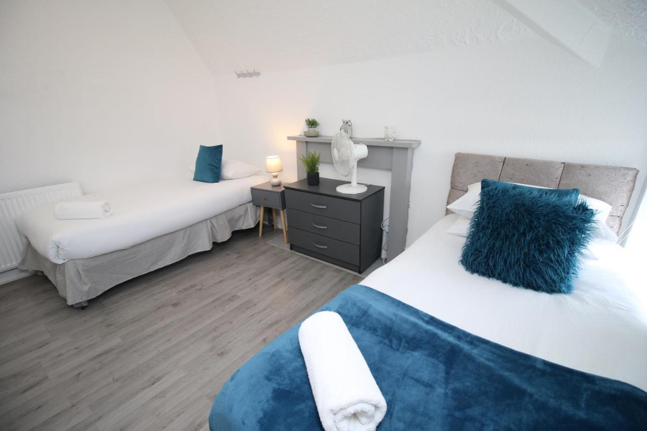 Free Local Parking - Fast Wifi - Sleeps 10 Guests By Property Promise Cardiff Exterior foto